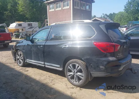 2017 Nissan Pathfinder Platinum из США, поврежденный, VIN 5N1DR2MM1HC679508